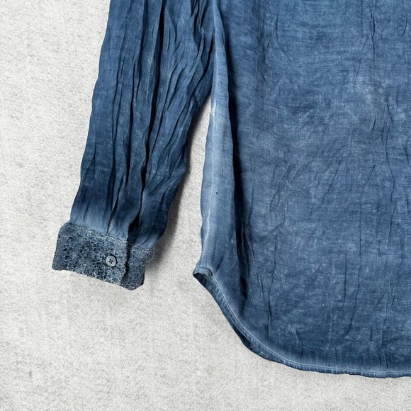 Chicos Blouse Womens 1 (MEDIUM) Chambray Lace Button Up Top Blue - Picture 6 of 14